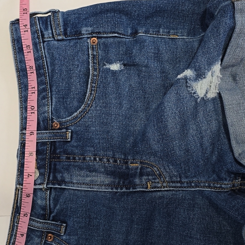Old Navy High-Rise OG Straight Denim Blue Women's Shorts/ Size 6 - Picture 8 of 10